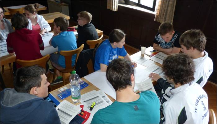 JL-JKR-Gruppenarbeit